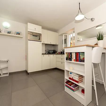 アパート Magici Ricordi-bordighera Alta *